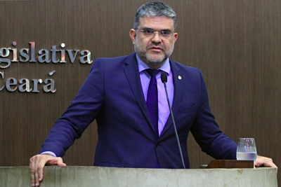 Deputado Leonardo Pinheiro