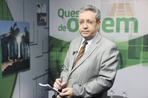 Questão de Ordem entrevista deputado Carlomano Marques 	