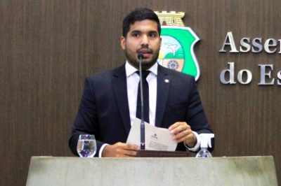 Deputado André Fernandes 