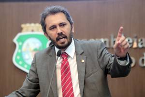 Deputado Elmano de Freitas