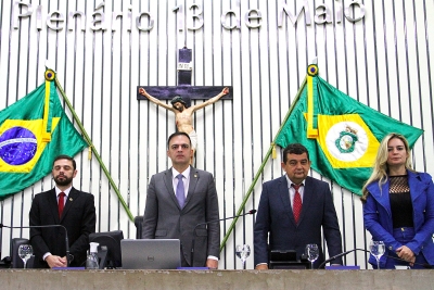 Minuto de silêncio em homenagem póstuma aos ex-parlamentares Fernando Mota e Valdomiro Távora