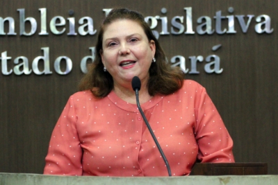 Deputada Fernanda Pessoa