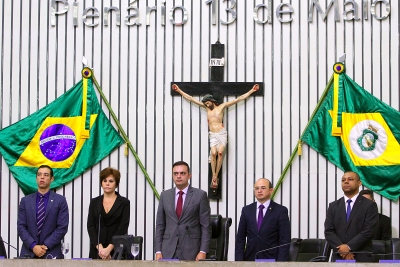 Minuto de silêncio em homenagem póstuma ao falecimento do ex-deputado Liaderson Pontes