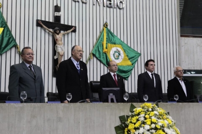 Solenidade foi realizada no Plenário 13 de Maio