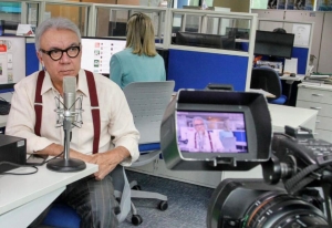 Jornalista Arnaldo Santos faz sua estrea como comentarista político no telejornal Primeiro Expediente